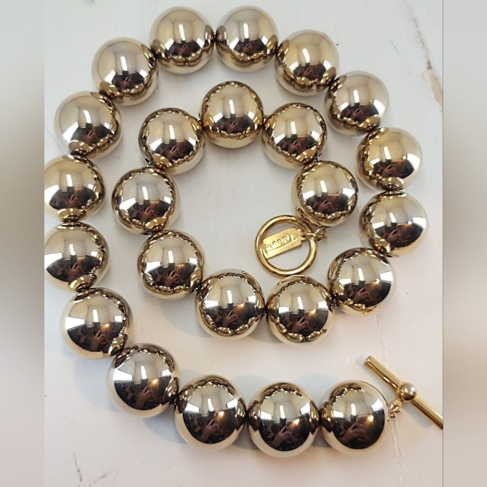 Vintage Talbots chunky ball choker necklace
